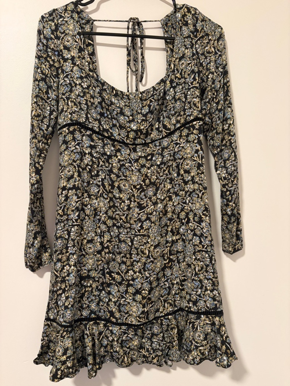 Free People Boheme Mini Dress Floral Feminine Boho Ruffle Trim Size 4